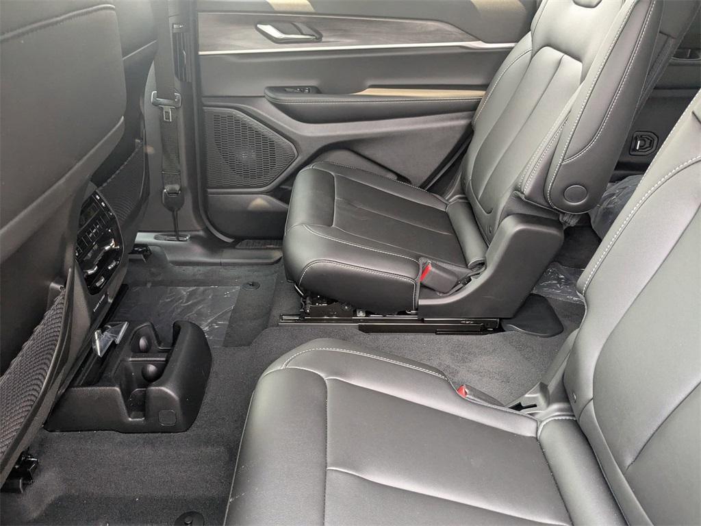 new 2025 Jeep Grand Cherokee L car, priced at $52,312