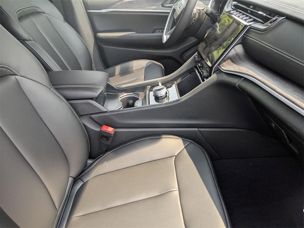new 2025 Jeep Grand Cherokee L car, priced at $52,312
