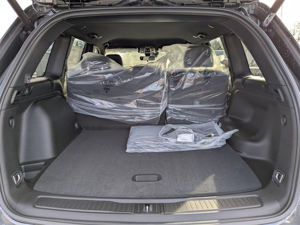 new 2025 Jeep Grand Cherokee car, priced at $42,681