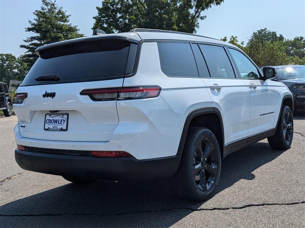 new 2024 Jeep Grand Cherokee L car, priced at $40,934