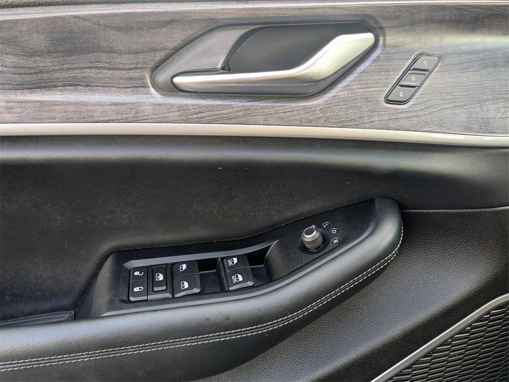used 2022 Jeep Grand Cherokee L car, priced at $32,700