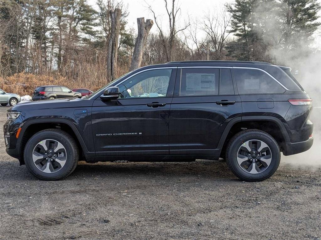 new 2024 Jeep Grand Cherokee 4xe car, priced at $51,280
