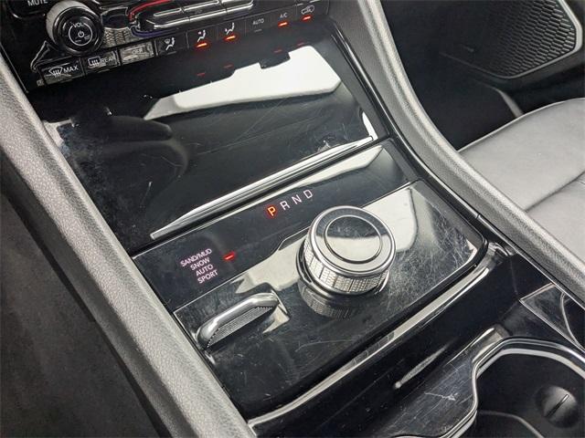 used 2022 Jeep Grand Cherokee car, priced at $34,900