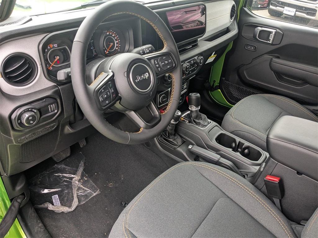 new 2025 Jeep Gladiator car, priced at $51,567