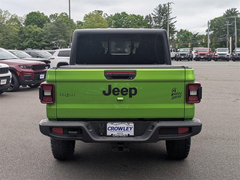 new 2025 Jeep Gladiator car, priced at $51,567