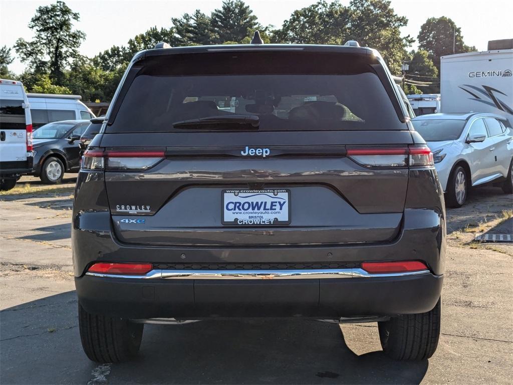 new 2024 Jeep Grand Cherokee 4xe car, priced at $51,273