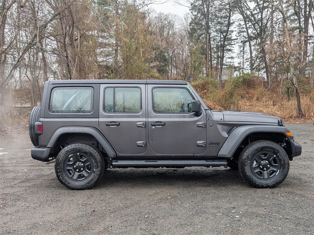 new 2025 Jeep Wrangler car, priced at $45,404