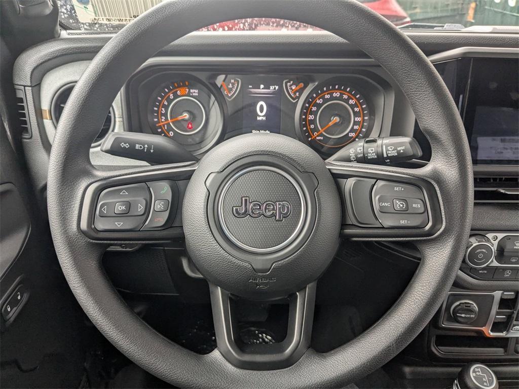 new 2025 Jeep Wrangler car, priced at $45,404