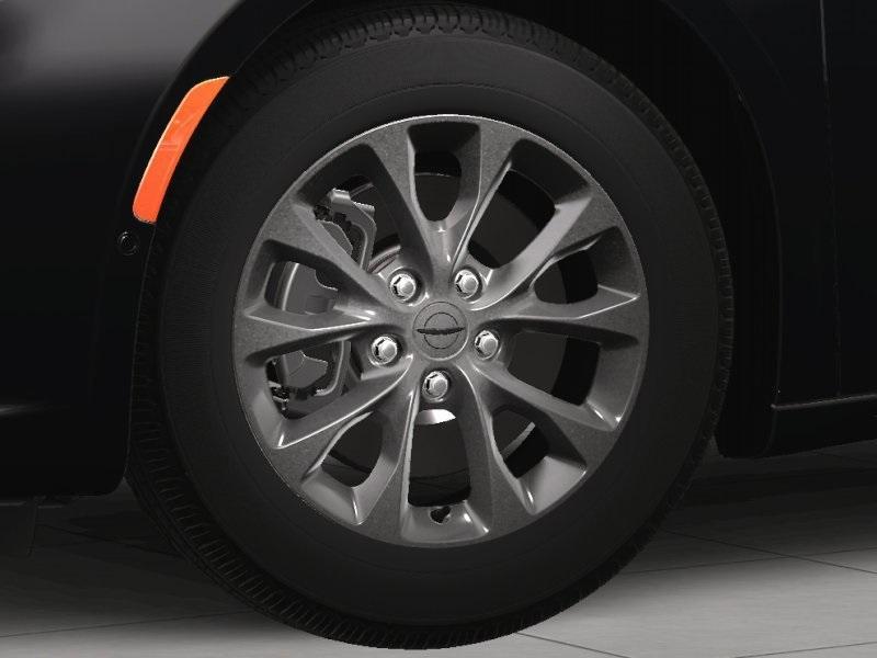new 2025 Chrysler Pacifica car, priced at $47,348