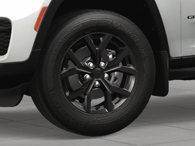 new 2025 Jeep Grand Cherokee car, priced at $42,905