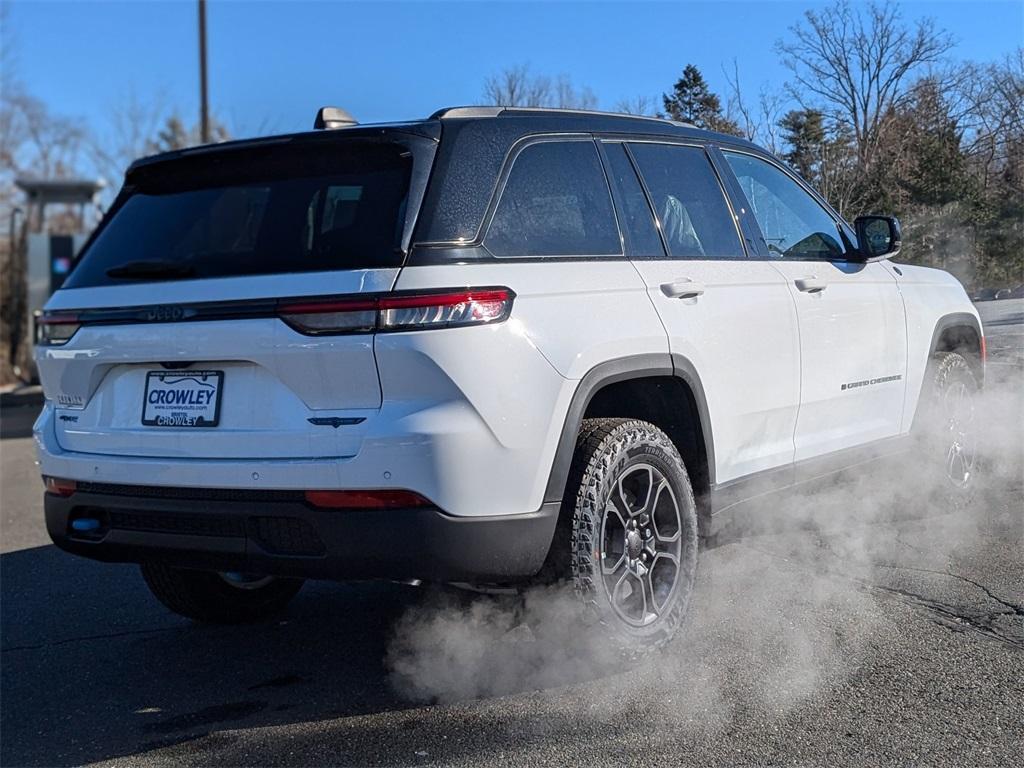 new 2024 Jeep Grand Cherokee 4xe car, priced at $55,661