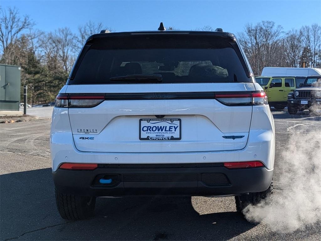 new 2024 Jeep Grand Cherokee 4xe car, priced at $55,661