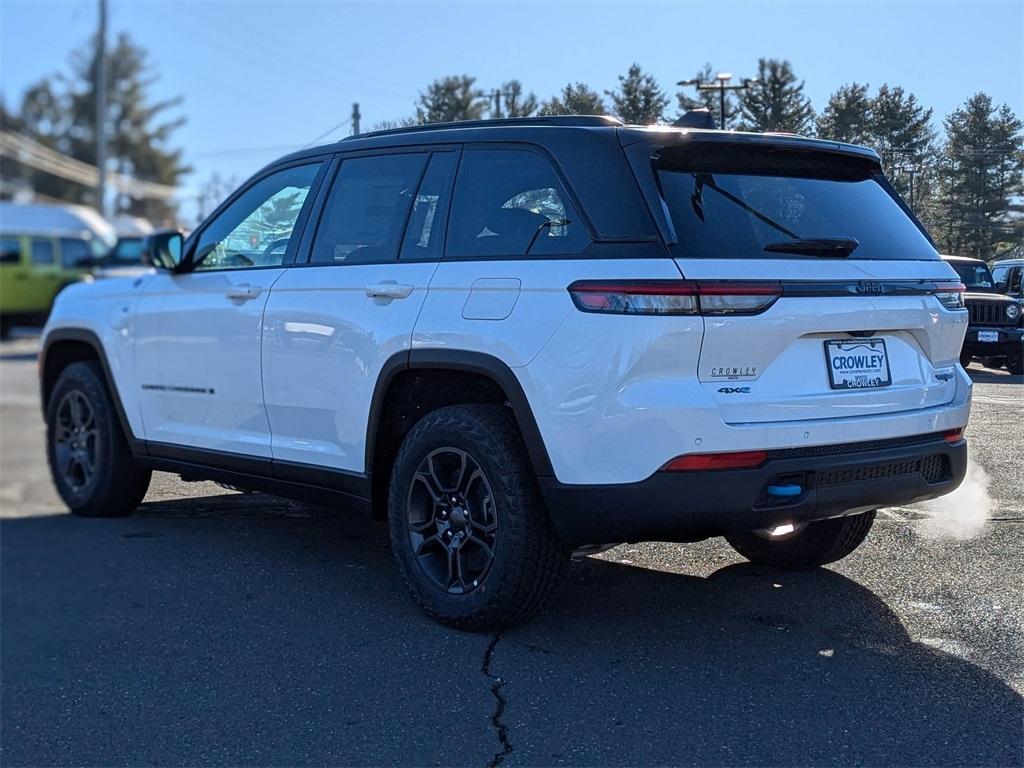 new 2024 Jeep Grand Cherokee 4xe car, priced at $55,661