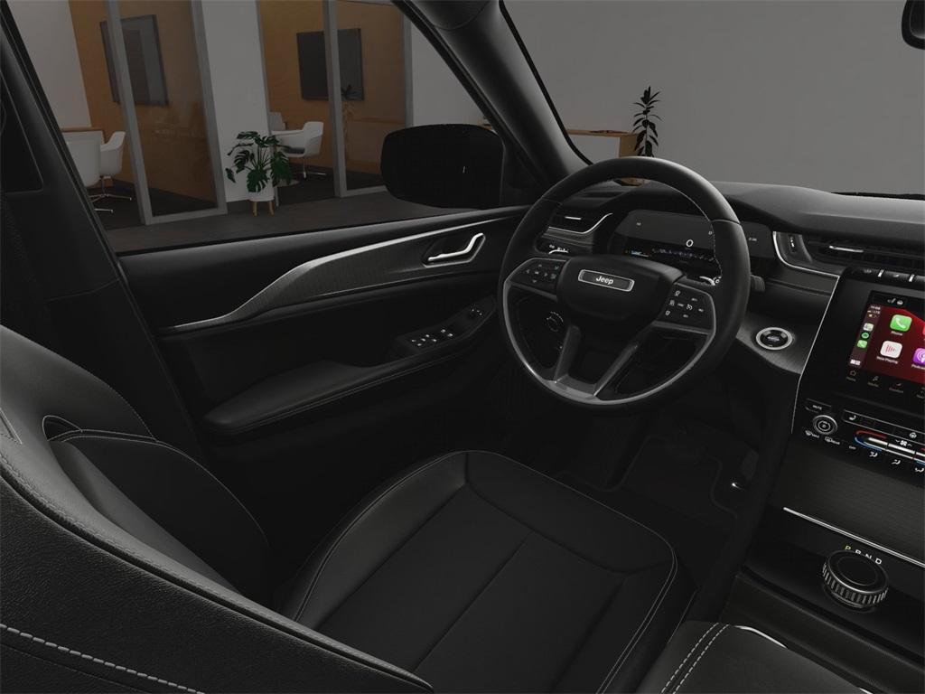 new 2025 Jeep Grand Cherokee car, priced at $45,030