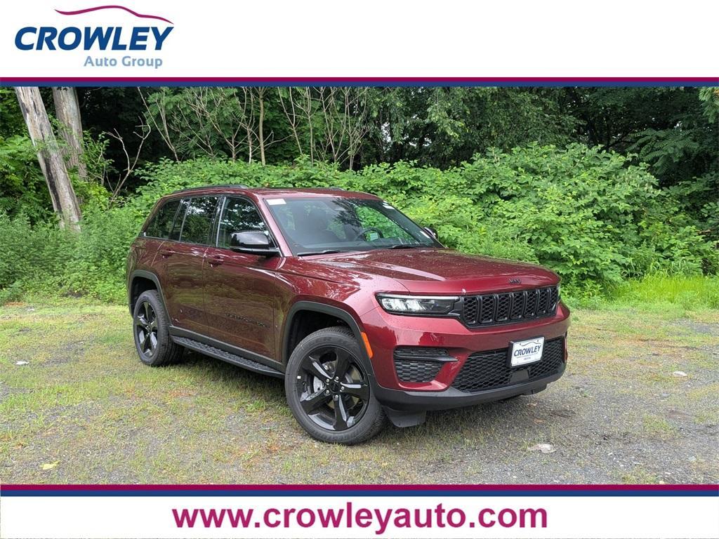 new 2025 Jeep Grand Cherokee car, priced at $45,030