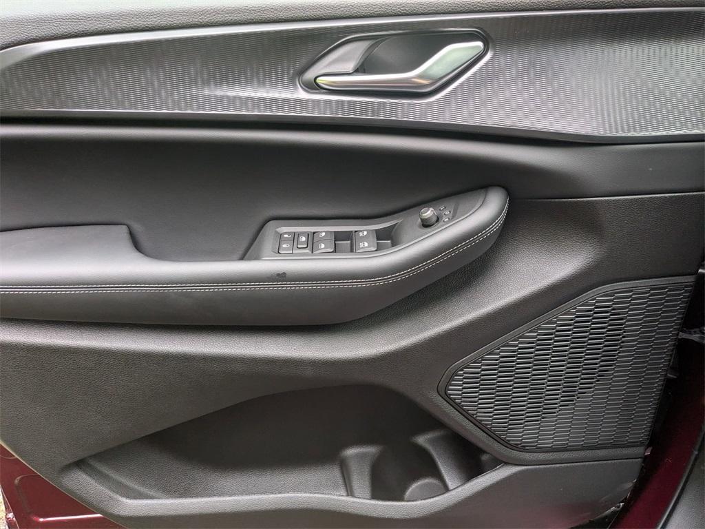 new 2025 Jeep Grand Cherokee car, priced at $45,030