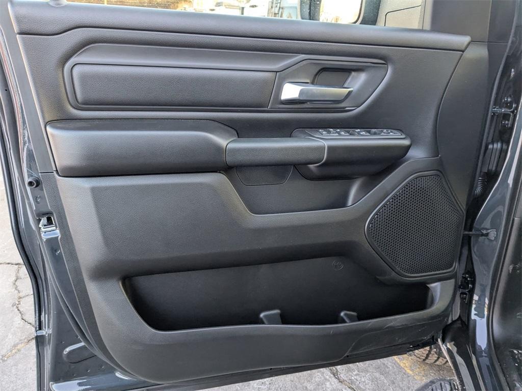 new 2025 Ram 1500 car, priced at $46,774