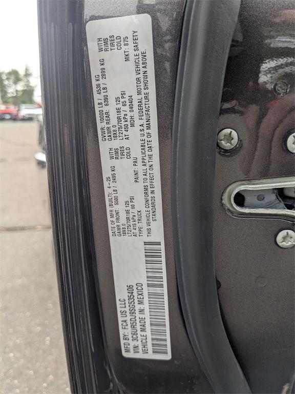 new 2025 Ram 2500 car, priced at $56,752