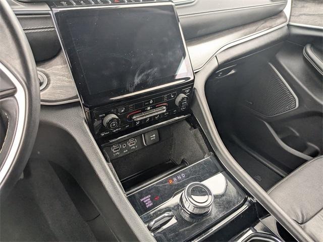 used 2022 Jeep Grand Cherokee car, priced at $30,800