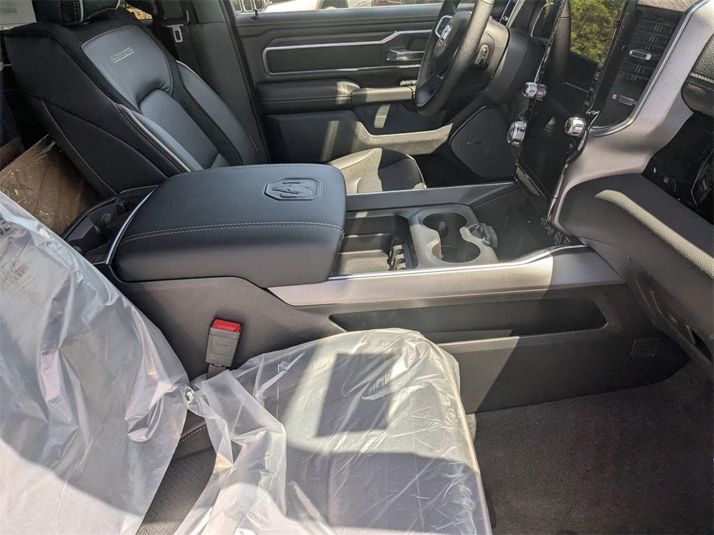 new 2025 Ram 1500 car, priced at $61,576
