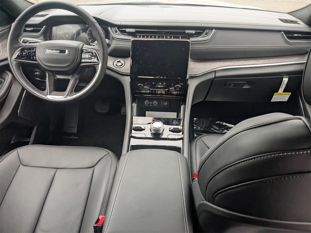 new 2025 Jeep Grand Cherokee L car, priced at $57,742