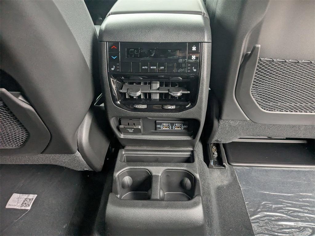 new 2025 Jeep Grand Cherokee L car, priced at $57,742