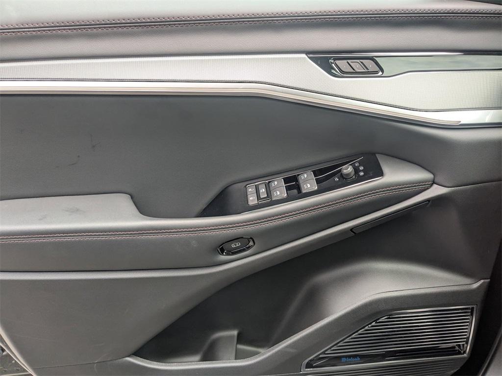 new 2025 Jeep Wagoneer S car, priced at $53,610