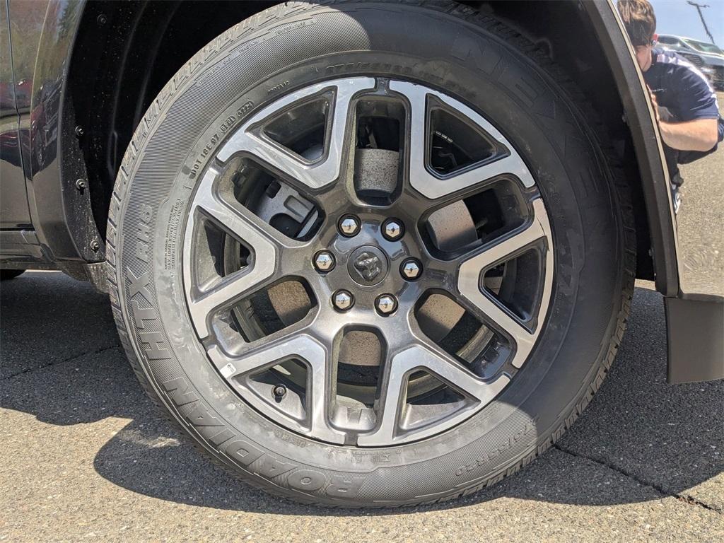 new 2025 Ram 1500 car, priced at $59,986