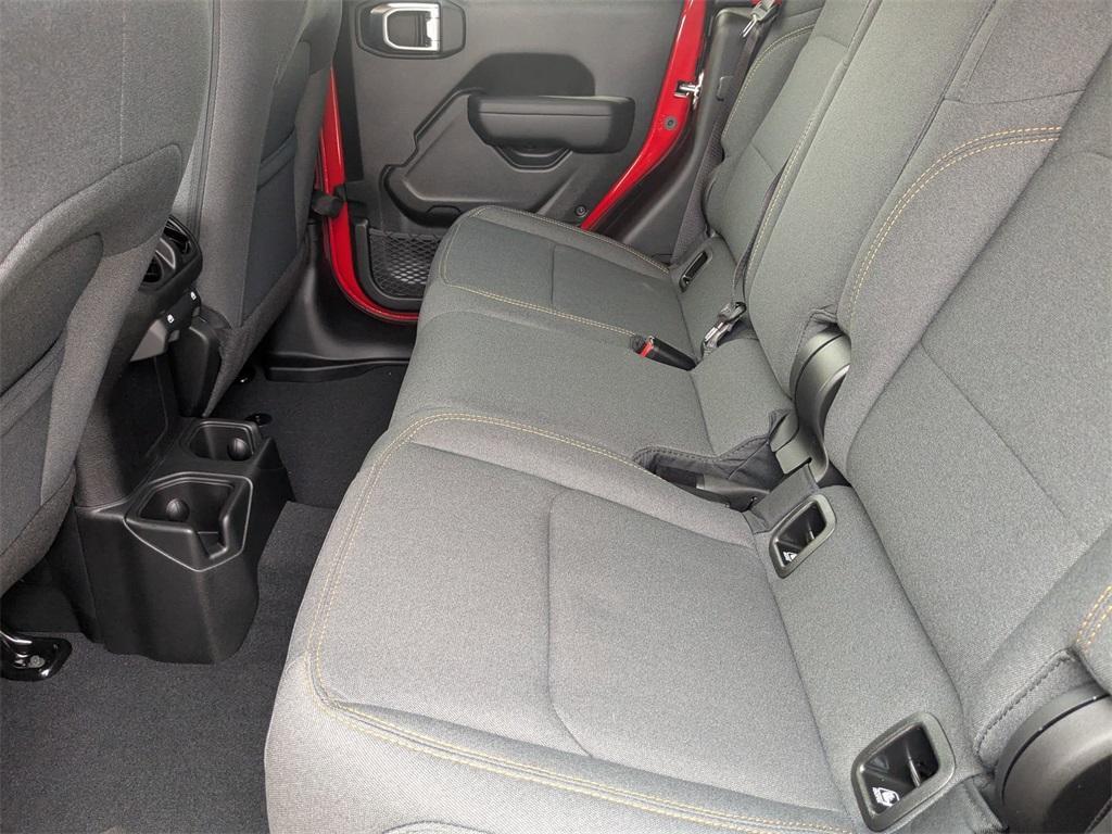 new 2025 Jeep Gladiator car, priced at $47,793