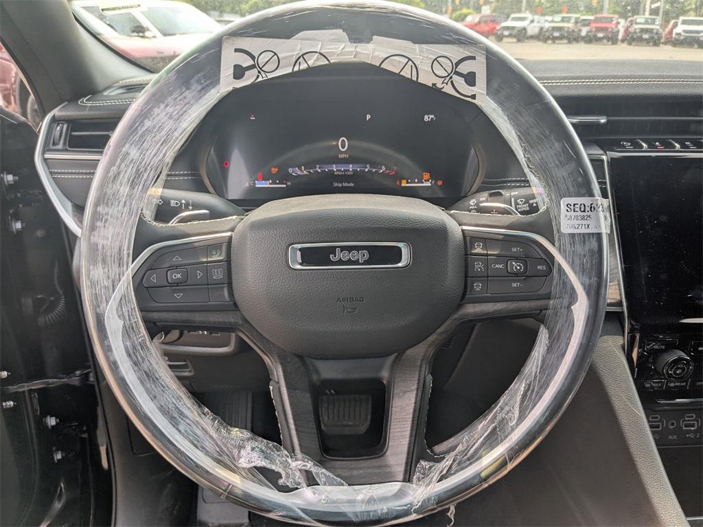 new 2025 Jeep Grand Cherokee L car, priced at $52,312