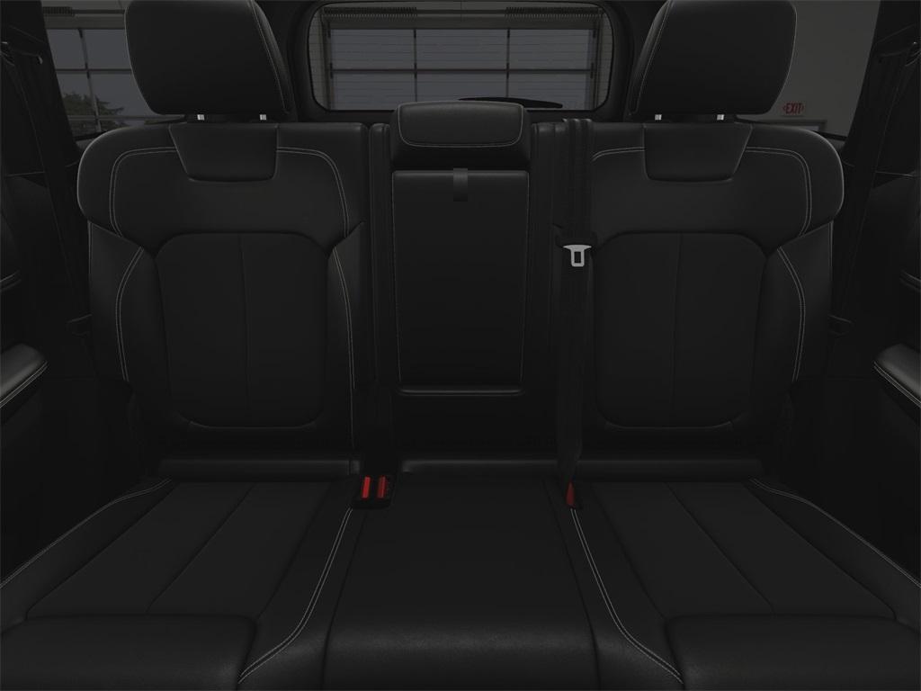 new 2025 Jeep Grand Cherokee car, priced at $43,500