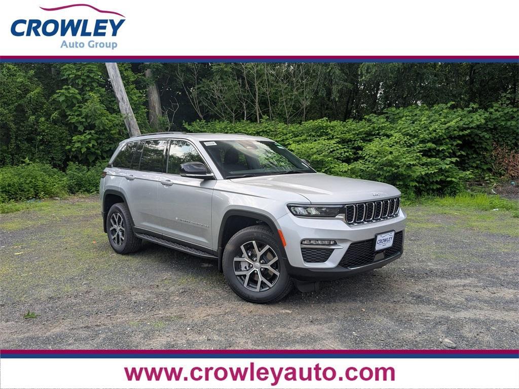 new 2025 Jeep Grand Cherokee car, priced at $44,981