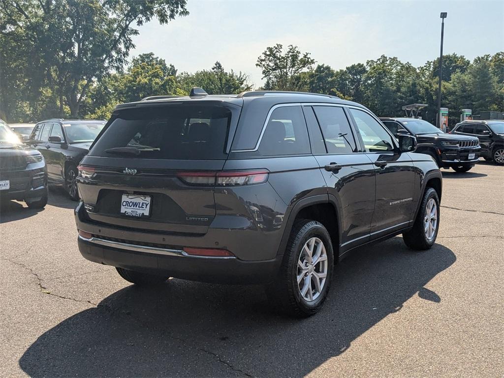 used 2022 Jeep Grand Cherokee car, priced at $31,780
