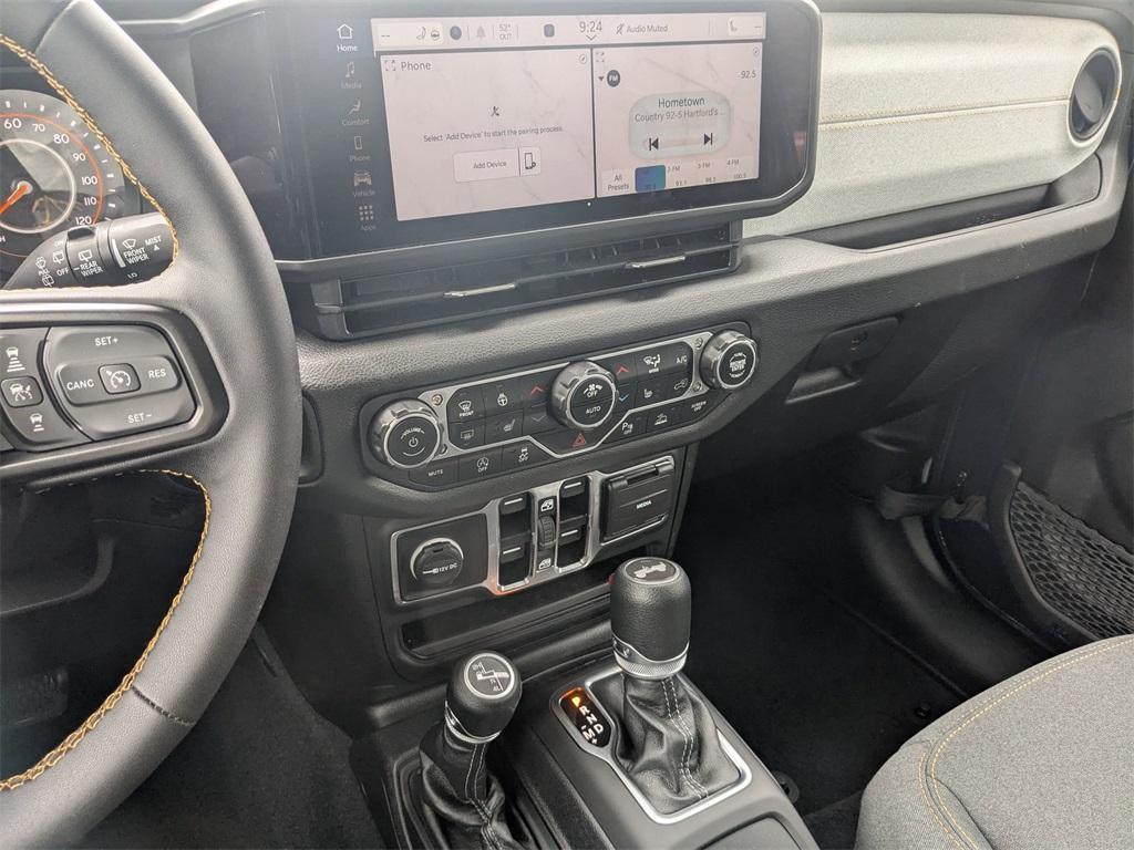new 2025 Jeep Wrangler car, priced at $48,964