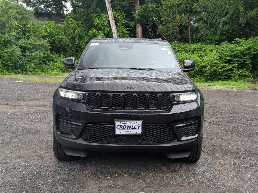 new 2025 Jeep Grand Cherokee car, priced at $45,455