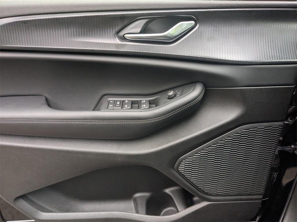 new 2025 Jeep Grand Cherokee car, priced at $45,455
