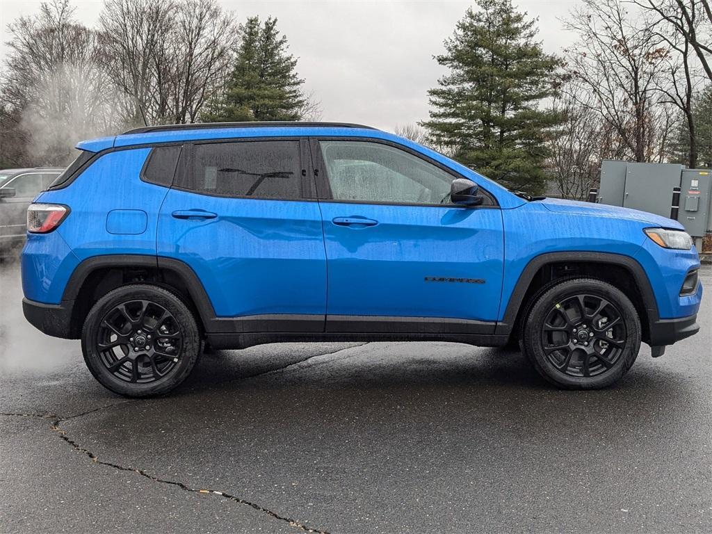 new 2025 Jeep Compass car, priced at $30,058
