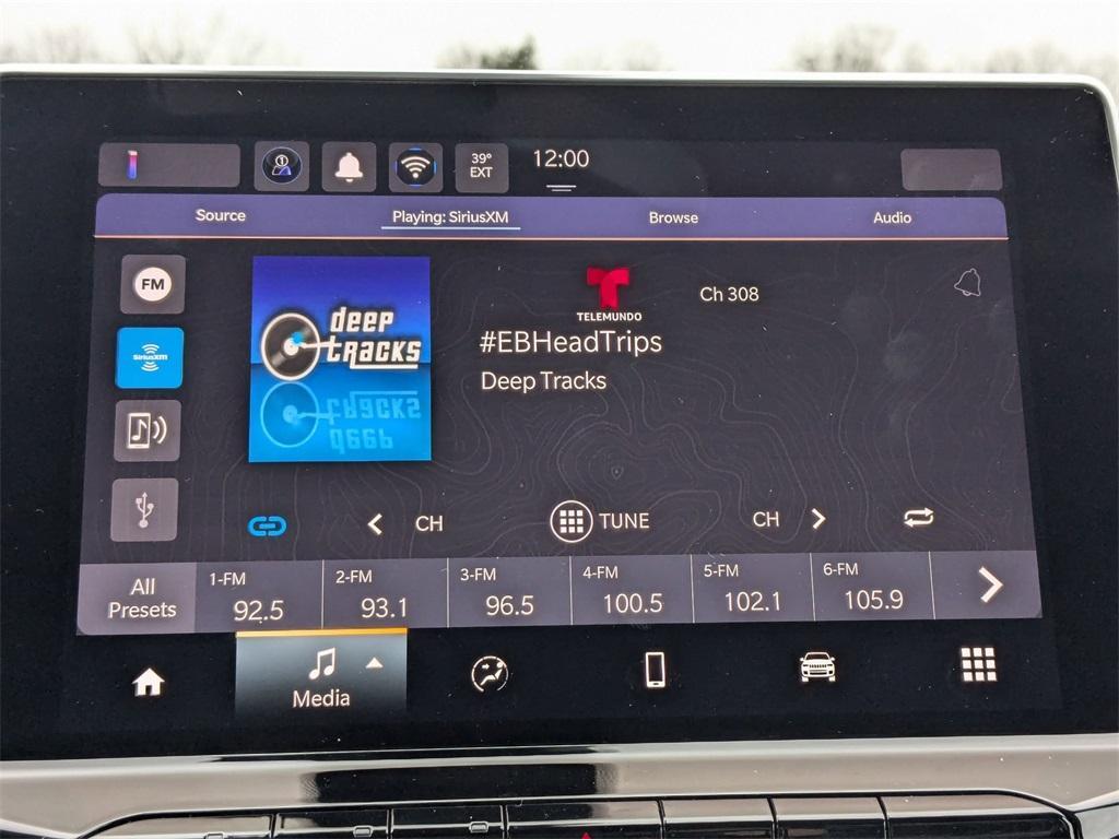 new 2025 Jeep Compass car, priced at $30,058