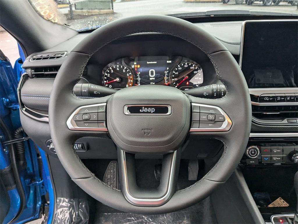 new 2025 Jeep Compass car, priced at $30,058