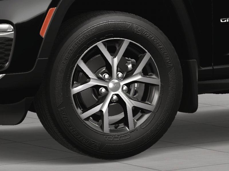 new 2025 Jeep Grand Cherokee car, priced at $47,496