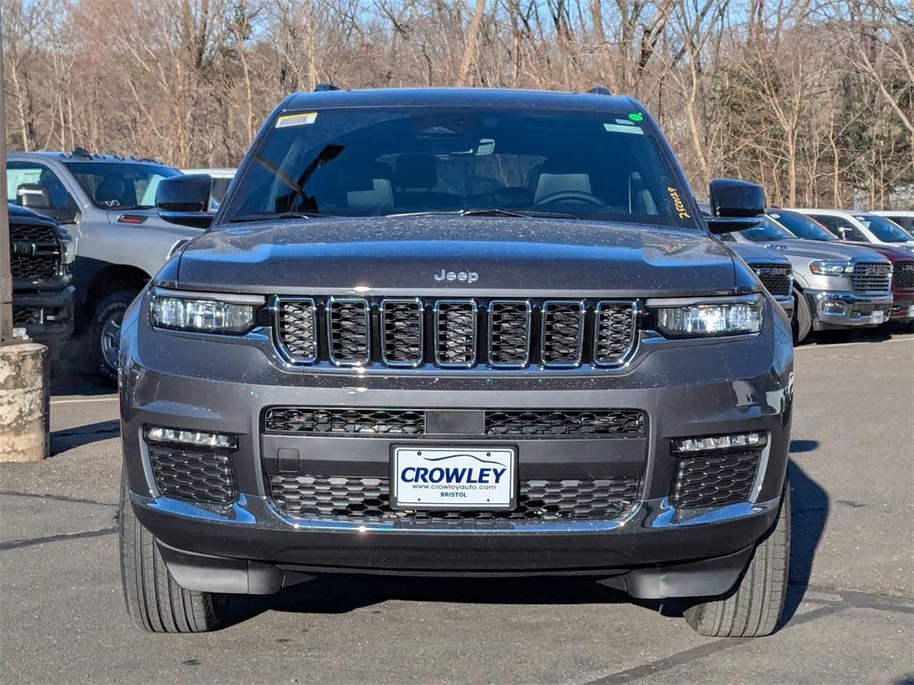 new 2025 Jeep Grand Cherokee L car, priced at $46,887