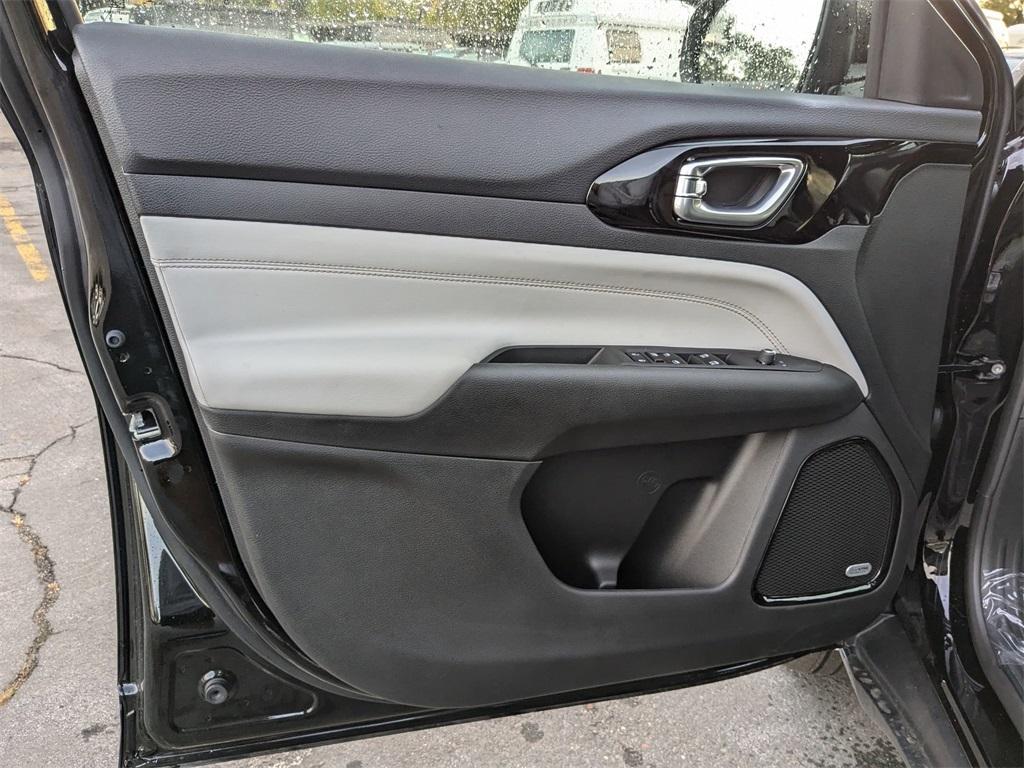 new 2025 Jeep Compass car, priced at $35,118