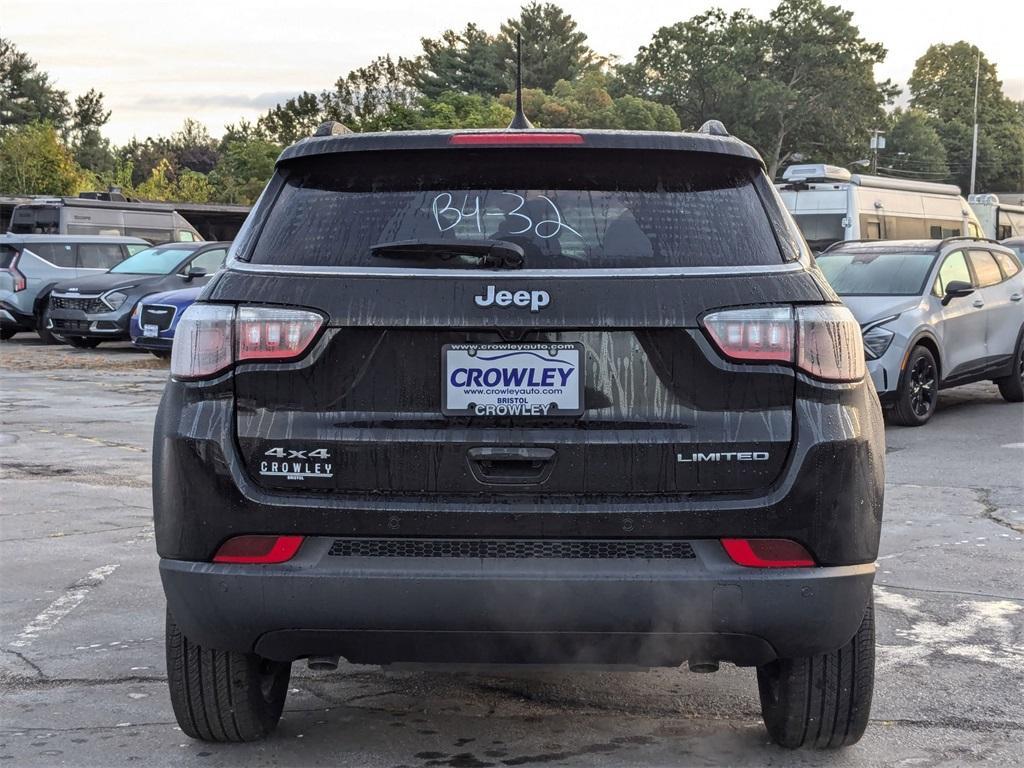 new 2025 Jeep Compass car, priced at $35,118