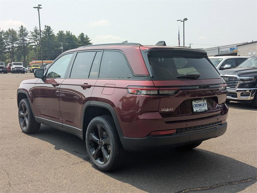new 2025 Jeep Grand Cherokee car, priced at $45,406