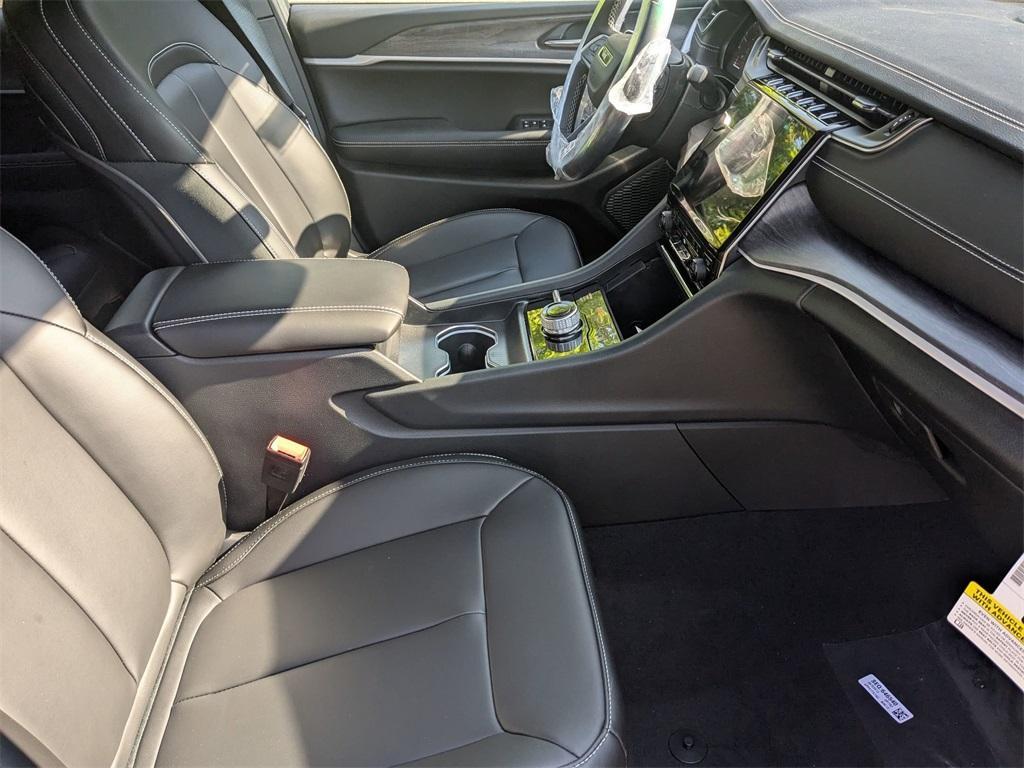 new 2025 Jeep Grand Cherokee L car, priced at $46,547