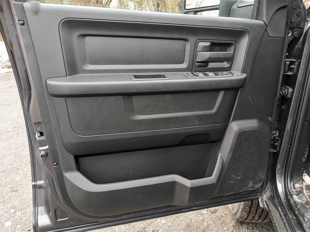new 2024 Ram 3500 car, priced at $76,239