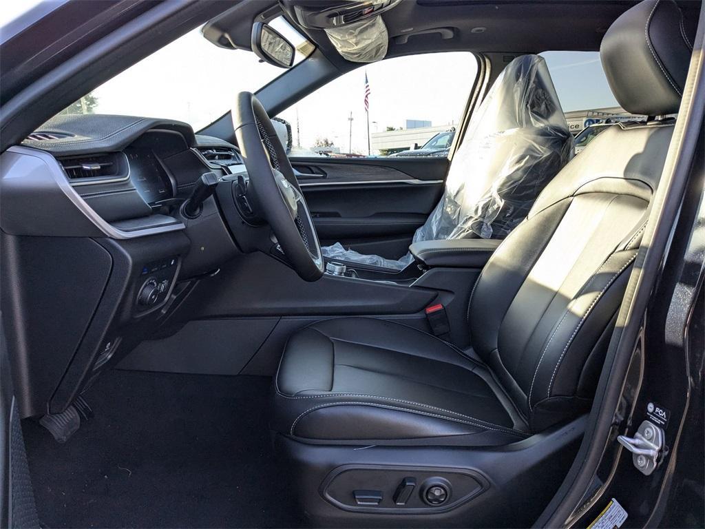 new 2024 Jeep Grand Cherokee 4xe car, priced at $53,557