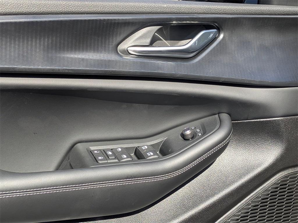 new 2025 Jeep Grand Cherokee car, priced at $43,100