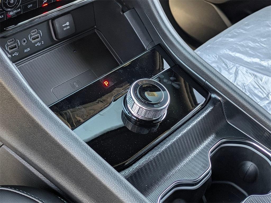 new 2025 Jeep Grand Cherokee car, priced at $43,100