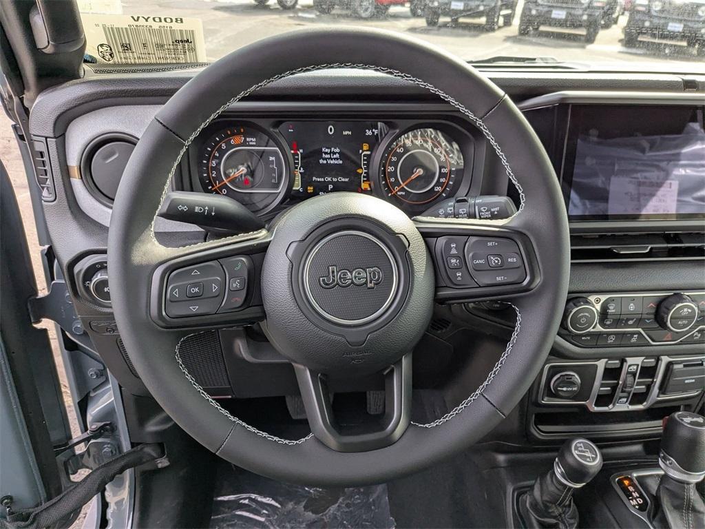 new 2025 Jeep Wrangler car, priced at $48,789